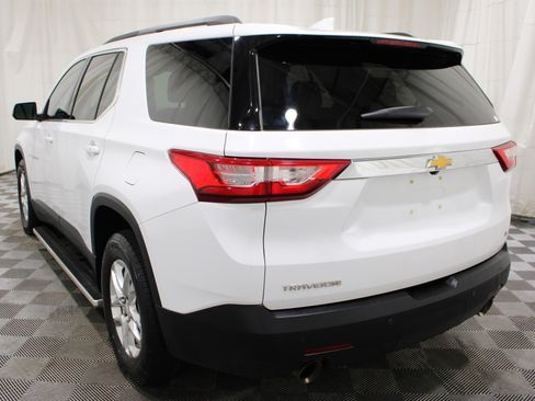 Used 2021 Chevrolet Traverse LT FWD image 33