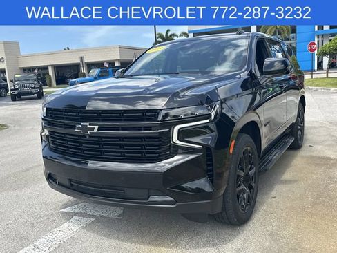 Used 2023 Chevrolet Tahoe RST w/ RST Performance Edition AWD/4WD image 2