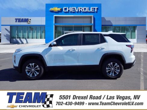 New 2026 Chevrolet Equinox LT w/ Convenience Package II image 1