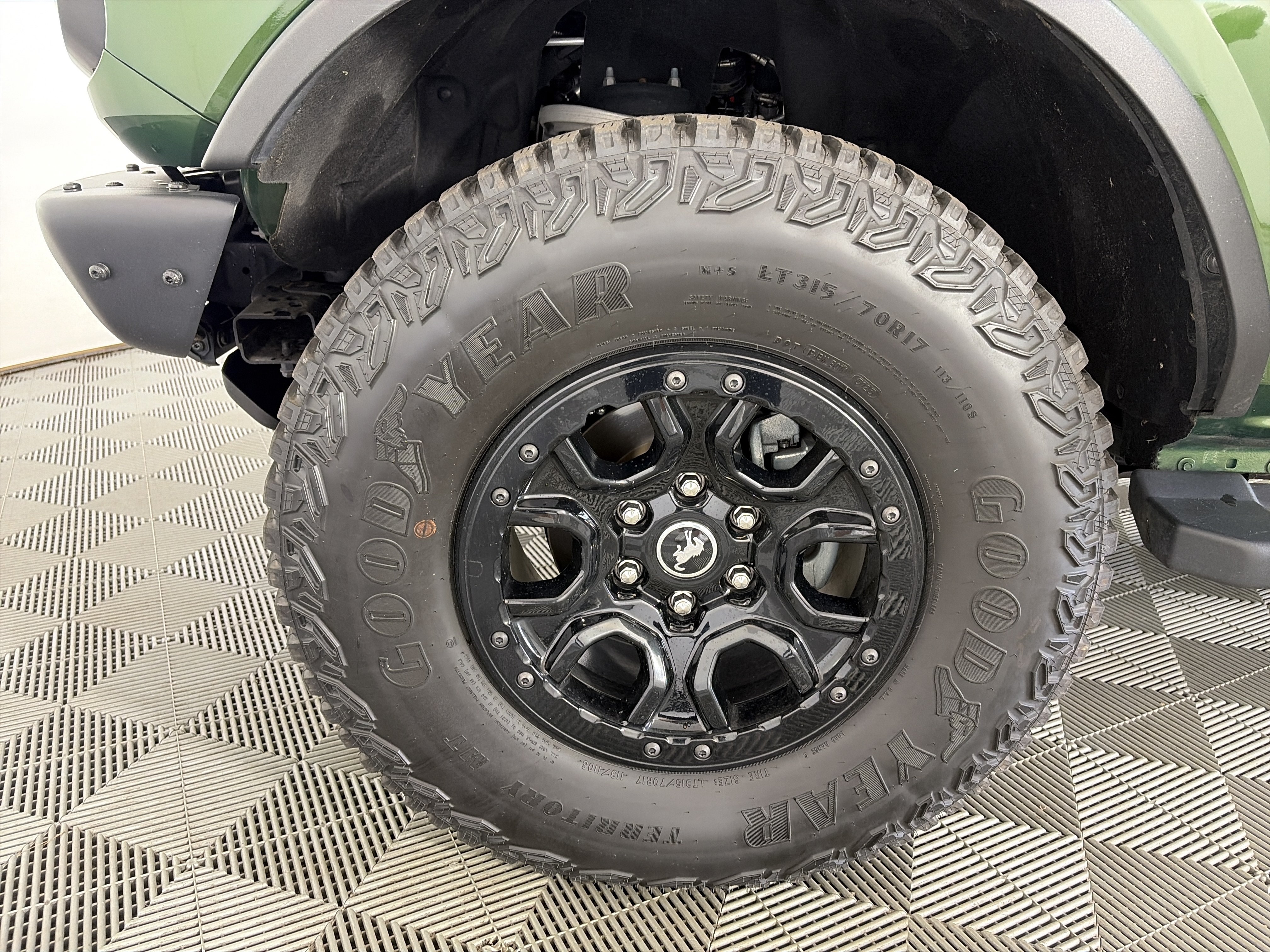 Used 2024 Ford Bronco Wildtrak AWD/4WD image 13