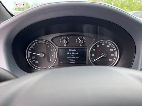 Used 2024 Buick Enclave Essence w/ Sport Touring Edition FWD image 18