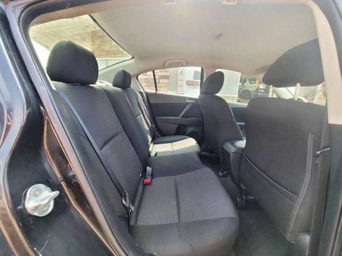 Used 2013 MAZDA MAZDA3 i Sport image 11