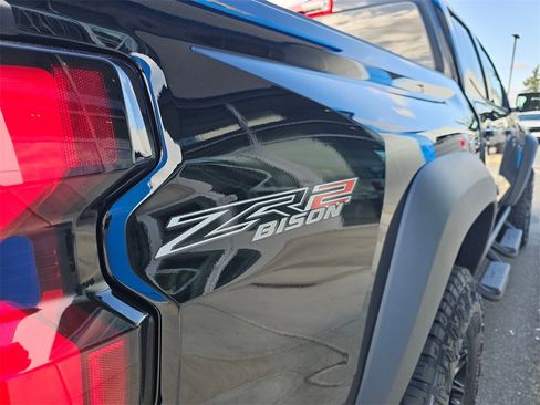 New 2026 Chevrolet Colorado ZR2 w/ ZR2 Bison Edition image 15