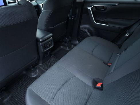 Used 2024 Toyota RAV4 LE image 21