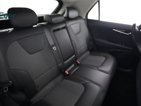 Used 2024 Kia Niro Wind w/ Wind Preserve Package FWD image 5