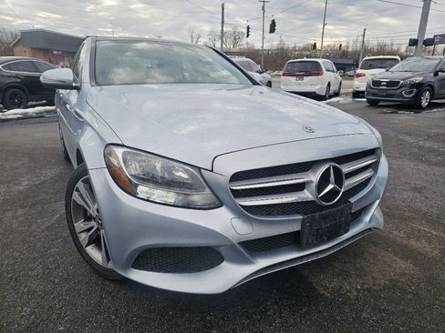 Used 2018 Mercedes-Benz C 300 4MATIC Sedan image 3