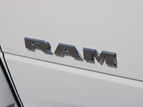 Used 2024 RAM 2500 Big Horn w/ Off Road Package image 18
