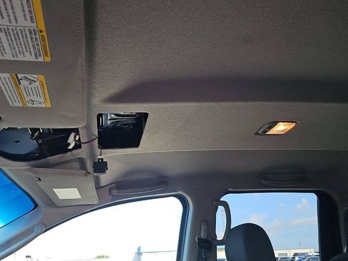 Used 2009 Nissan Titan XE w/ XE Popular Equipment Pkg RWD image 12