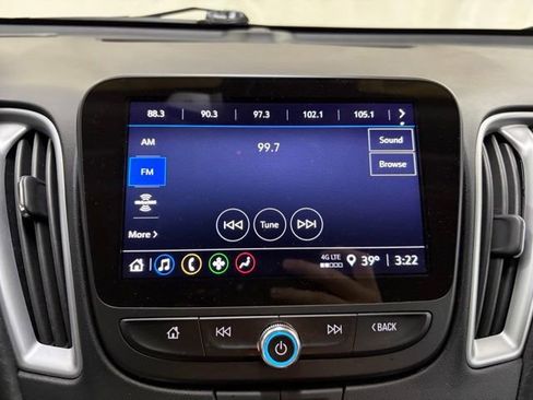 Used 2024 Chevrolet Malibu LT image 36