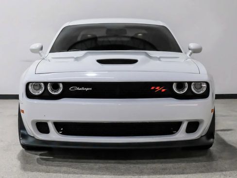 Used 2019 Dodge Challenger R/T Scat Pack w/ Widebody Package RWD image 3