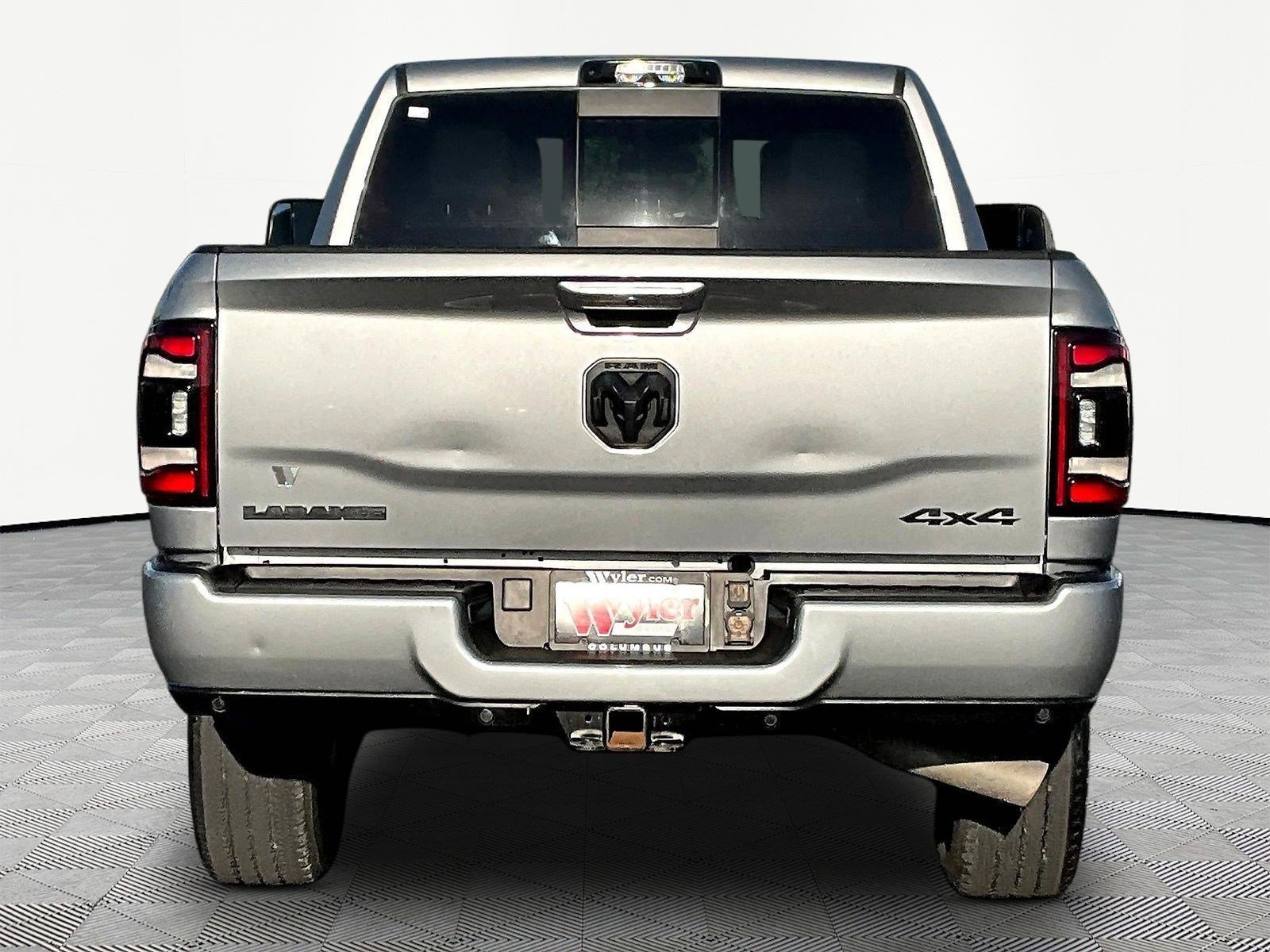Used 2022 RAM 3500 Laramie w/ Night Edition AWD/4WD image 14