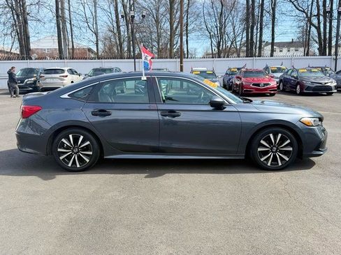Used 2023 Honda Civic EX image 5