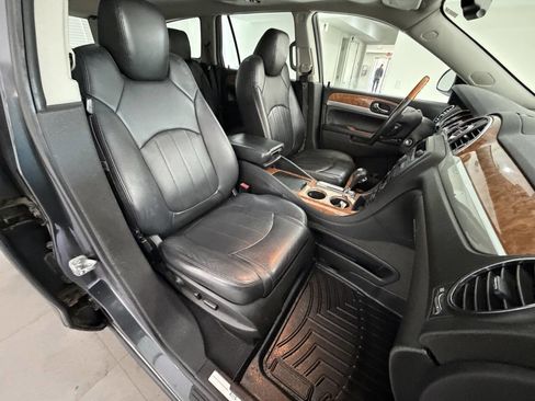 Used 2012 Buick Enclave Leather image 11