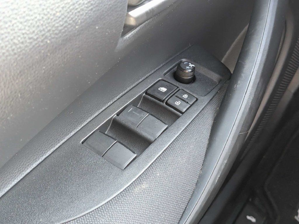 Used 2024 Toyota Corolla LE FWD image 17