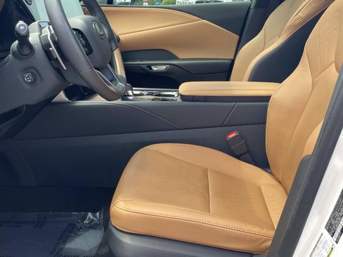 Used 2024 Lexus RX 350 Premium Plus w/ Convenience Package FWD image 14