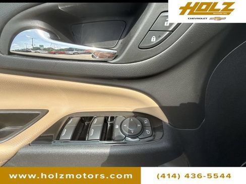 Certified 2024 Chevrolet Equinox Premier AWD/4WD image 25