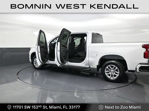 Used 2023 Chevrolet Silverado 1500 RST image 32