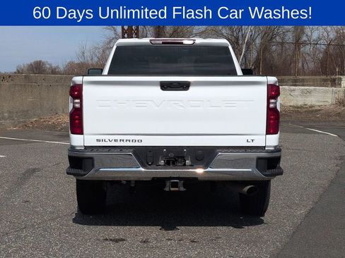 Used 2025 Chevrolet Silverado 2500 LT w/ Convenience Package image 4