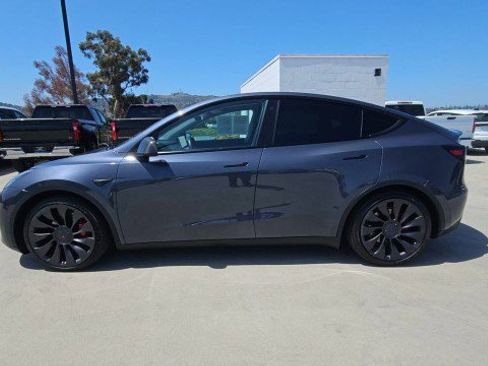 Used 2020 Tesla Model Y Performance AWD/4WD image 5