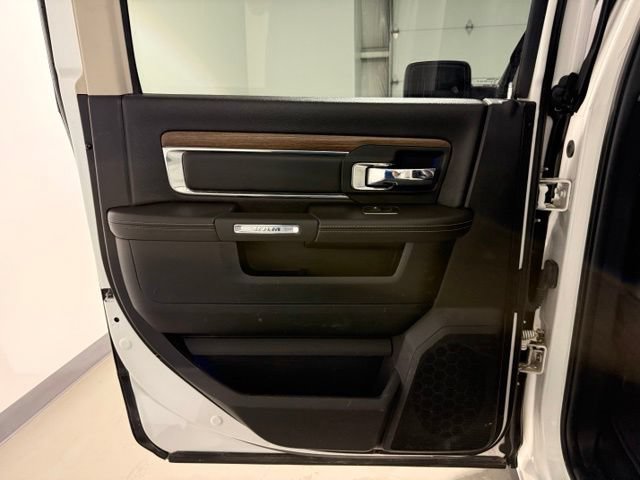 Used 2015 RAM 2500 Laramie w/ Convenience Group AWD/4WD image 21