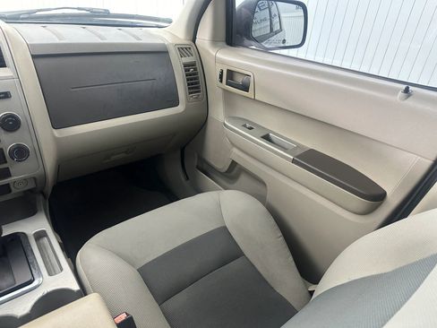 Used 2008 Ford Escape XLT image 18