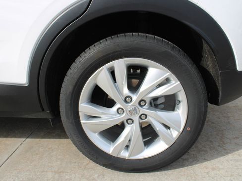 Used 2025 Buick Encore GX Preferred image 10