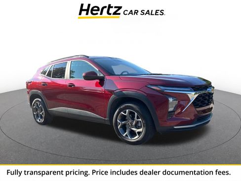 Used 2025 Chevrolet Trax LT w/ LT Convenience Package FWD image 1