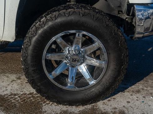 Used 2020 Toyota Tundra 1794 Edition image 11