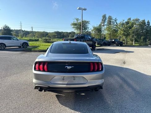 Used 2021 Ford Mustang Coupe RWD image 4