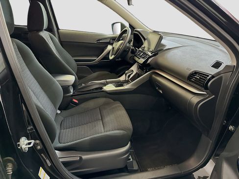 Used 2024 Mitsubishi Eclipse Cross LE image 31