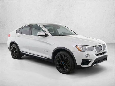Used 2018 BMW X4 xDrive28i AWD/4WD image 3