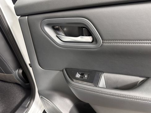 New 2026 Nissan Rogue SV w/ SV Premium Package image 38