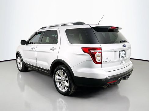 Used 2014 Ford Explorer Limited w/ Equipment Group 302A AWD/4WD image 5