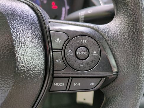 Used 2026 Toyota Corolla LE FWD image 23