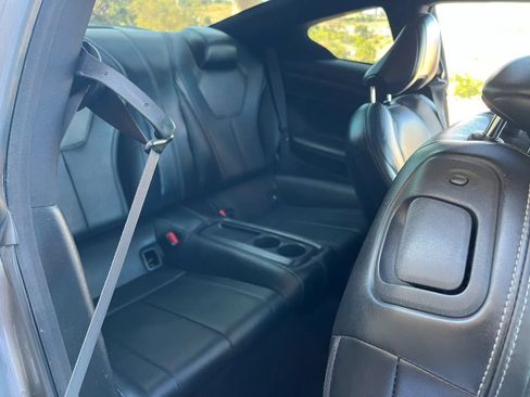 Used 2018 INFINITI Q60 3.0t Luxe RWD image 17