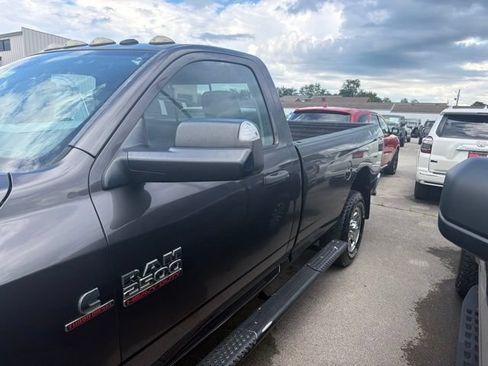 Used 2016 RAM 2500 Tradesman w/ Chrome Appearance Group AWD/4WD image 2