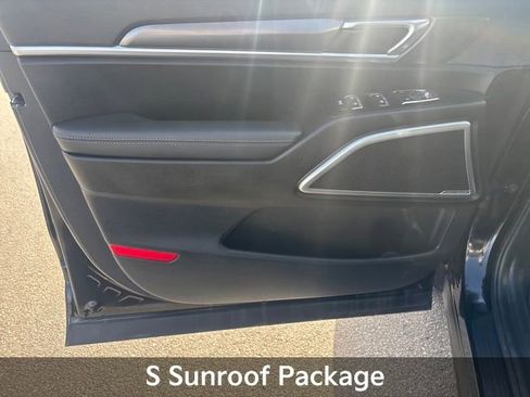 Used 2023 Kia Telluride S w/ S Sunroof Package image 14