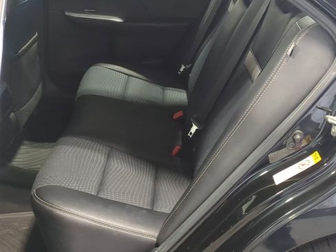 Used 2014 Toyota Camry SE FWD image 23