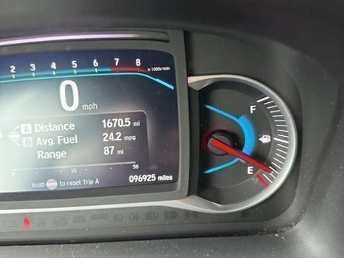 Used 2020 Honda Pilot LX image 10