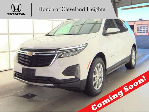 Used 2024 Chevrolet Equinox LT AWD/4WD image 1