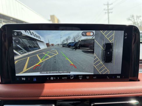 Certified 2025 Lincoln Aviator Reserve w/ Equipment Group 201A AWD/4WD image 25