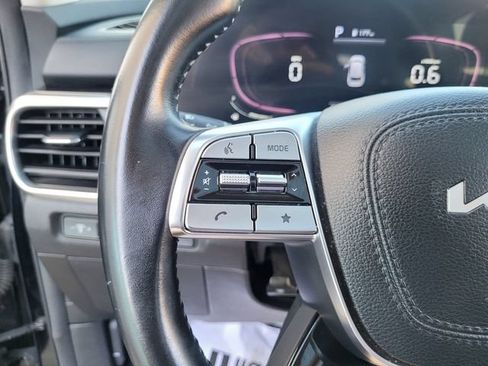 Certified 2023 Kia Telluride S w/ S Sunroof Package FWD image 23