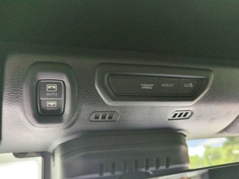 Used 2019 Jeep Wrangler Unlimited Rubicon AWD/4WD image 22