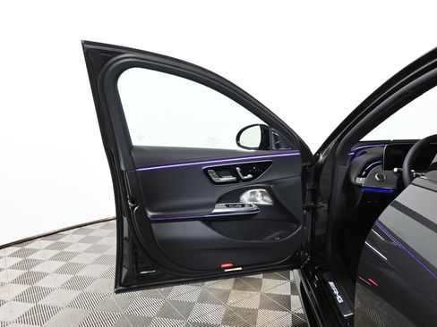 New 2026 Mercedes-Benz E 53 AMG e 4MATIC Sedan image 28