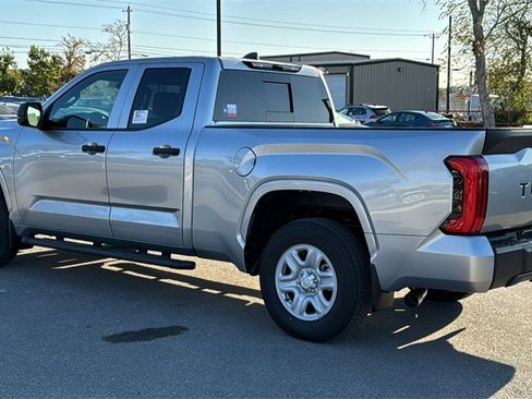 New 2026 Toyota Tundra SR image 6
