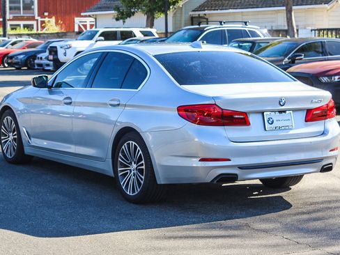 Used 2019 BMW 540i image 4