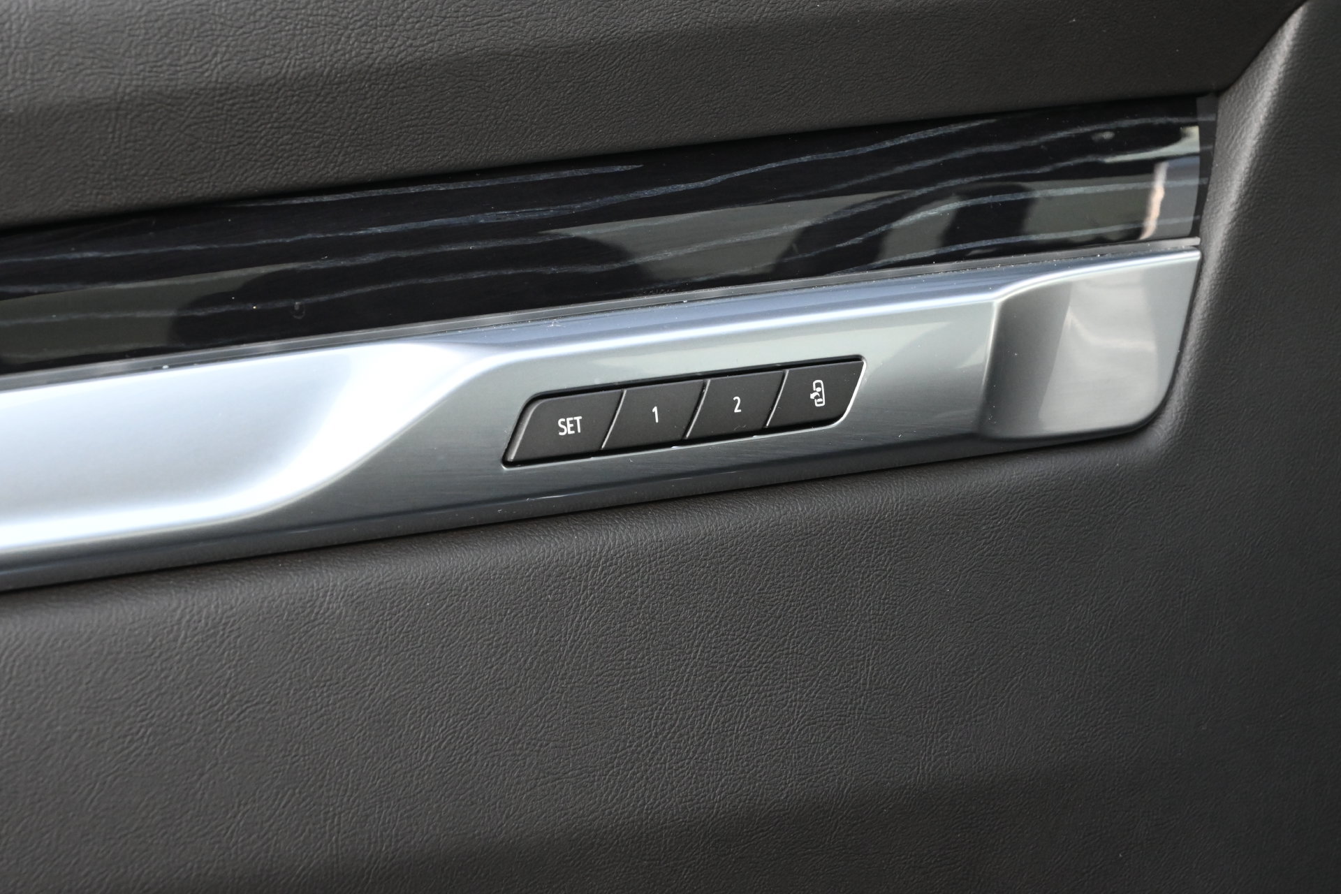 Certified 2026 Cadillac Escalade Sport RWD image 15