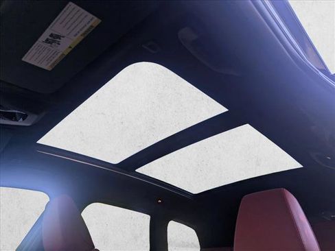 Used 2025 BMW X1 xDrive28i w/ M Sport Package image 15