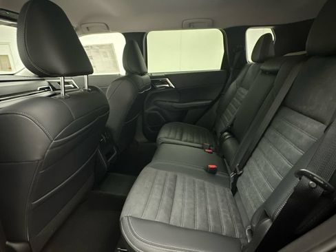 New 2026 Nissan Rogue SL AWD/4WD image 10