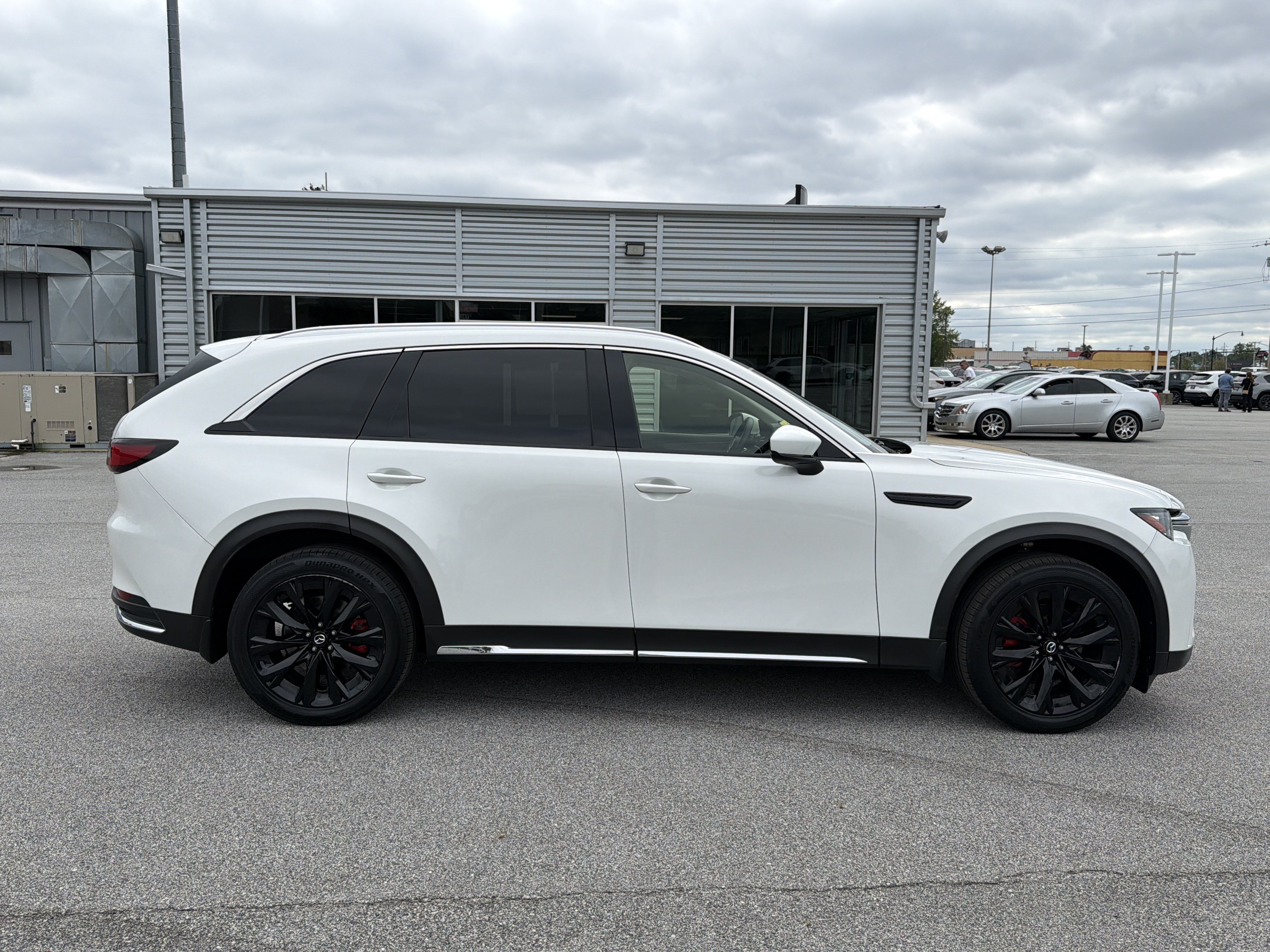 Certified 2024 MAZDA CX-90 3.3 Turbo w/ Premium Package AWD/4WD image 2